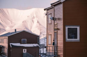 Gjestehuset 102 Longyearbyen